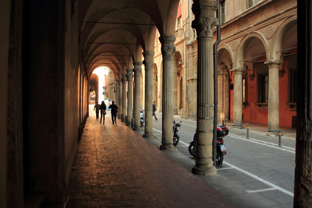 immagine portici Zamboni